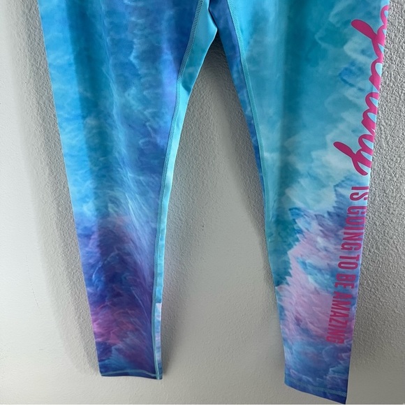 Scout Design Active Legging Everything is Going to Be Amazing Medium - Picture 4 of 15